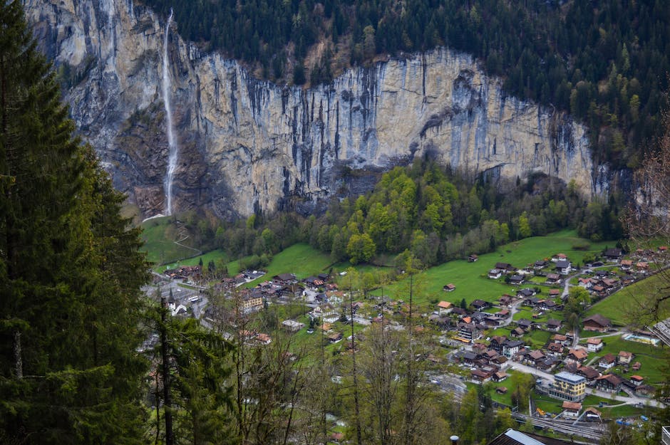 größte Stadt der Schweiz, Einwohneranzahl