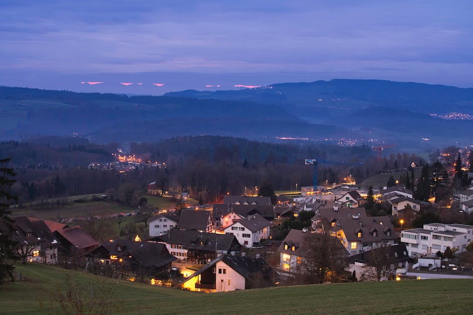  Anzahl der Einwohner der grössten Schweizer Stadt Zürich