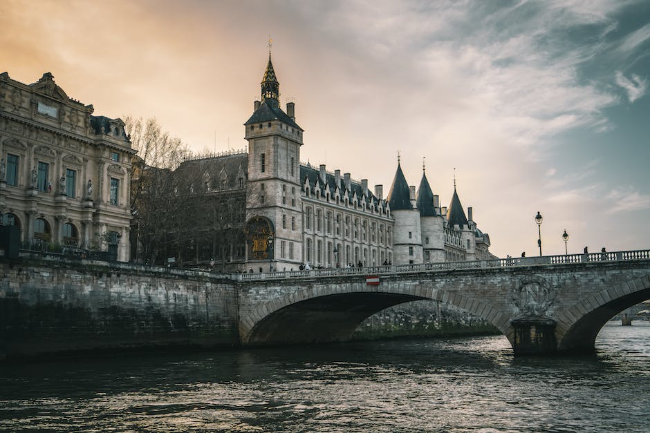  Anzahl Städte in Frankreich